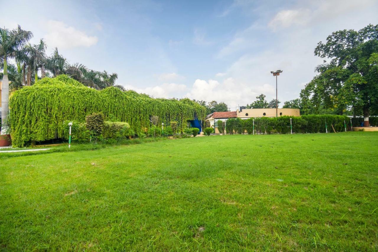 Oyo 47464 Hotel The Country Club Bilaspur (Chhattisgarh) Ngoại thất bức ảnh