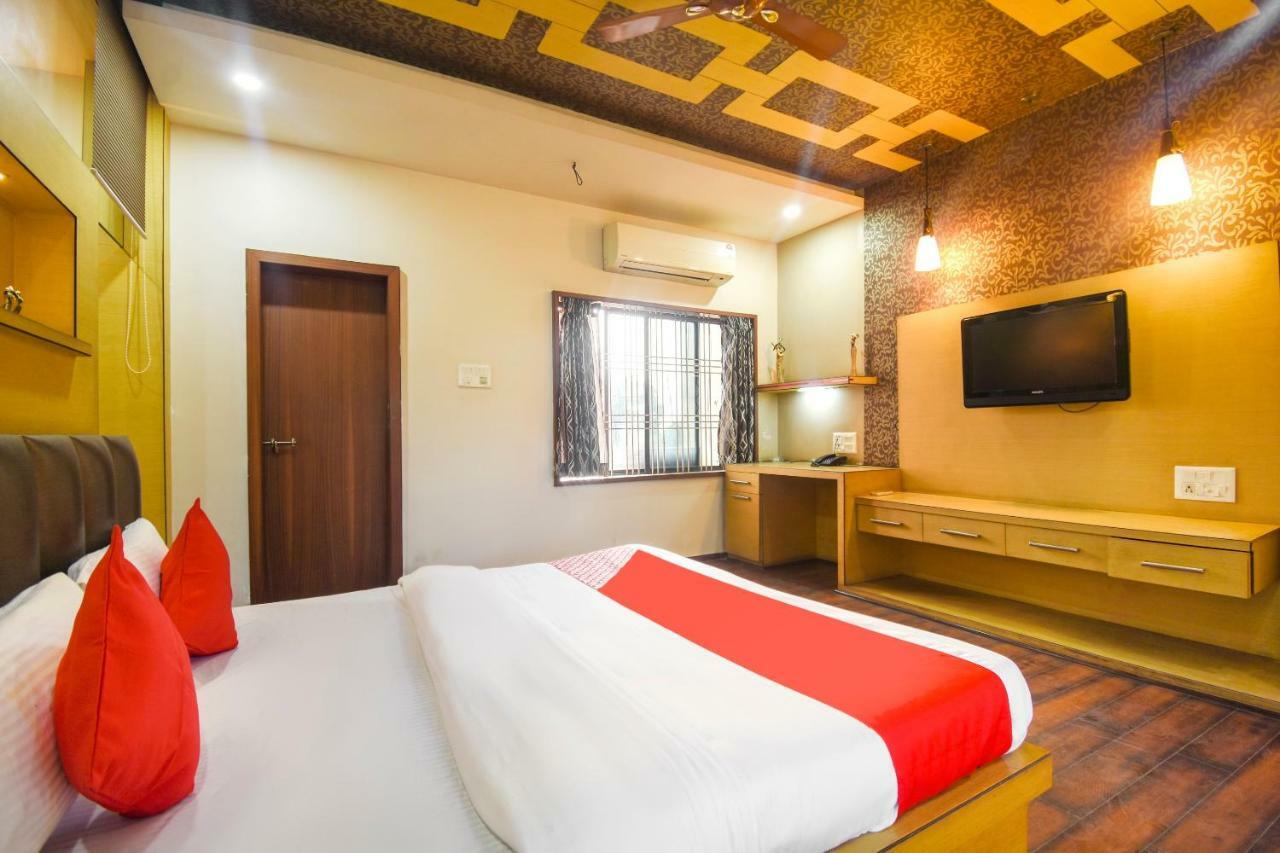 Oyo 47464 Hotel The Country Club Bilaspur (Chhattisgarh) Ngoại thất bức ảnh